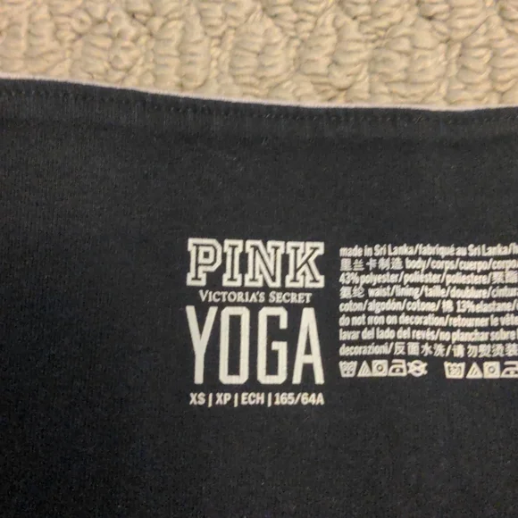 Victoria secret pink leggings and jackets - Picture 12 of 12